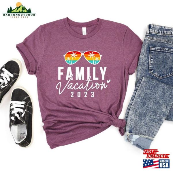 Family Vacation 2023 Shirt Holiday Summer Tee Classic Sweatshirt