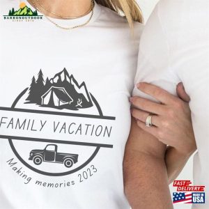 Family Vacation Shirt T-Shirt Classic