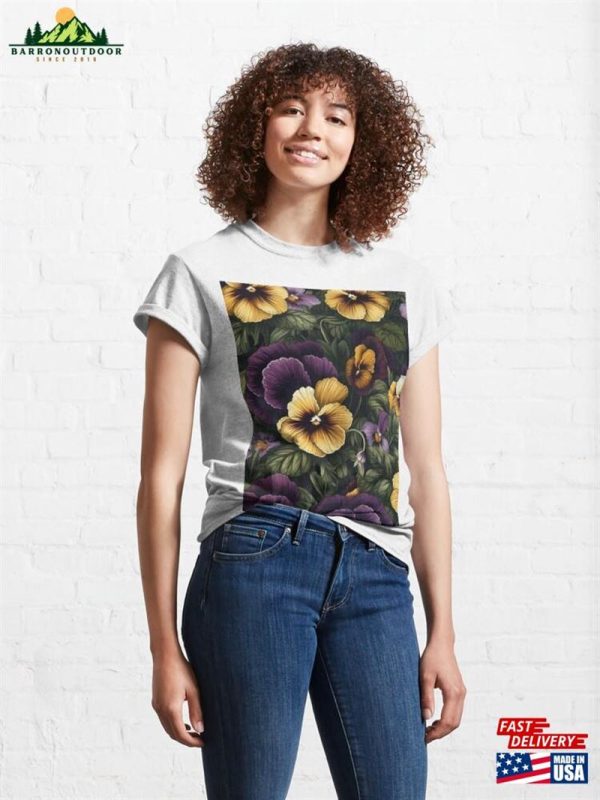 Floral Seamless Pattern Classic T-Shirt