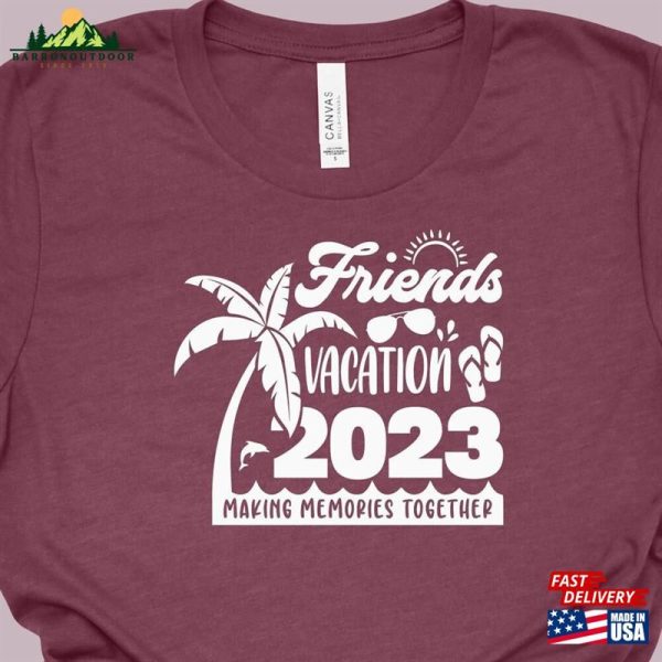 Friends Vacation 2023 Shirt Summer Shirts For Matching Vacay Classic Sweatshirt