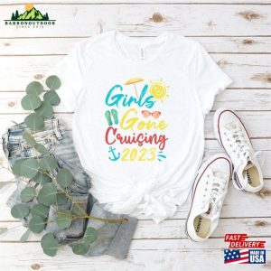 Girls Gone Cruising 2023 Shirt Cruise Vacation Trip T-Shirt Sweatshirt