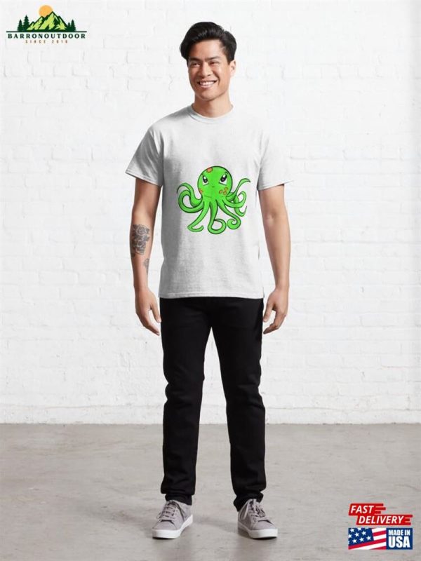 Happy Green Octopus Classic T-Shirt Sweatshirt