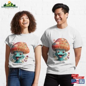 Happy Grinning Shroom Buddy Classic T-Shirt Unisex