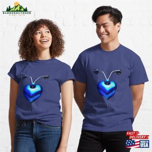 Headphones Heart Classic T-Shirt Hoodie