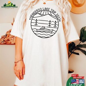 Henderson Lake Trip 2023 Shirts Friends Apparel Happy Camper T-Shirt Hoodie