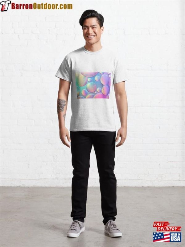 Holographic Neon Bubbles Wallpaper Background Gradient Classic T-Shirt Sweatshirt