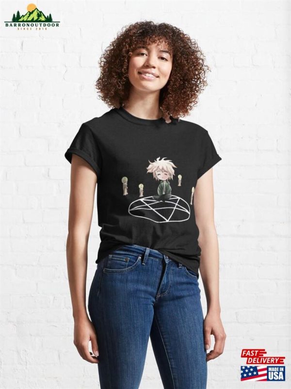 Levitating Candle Circle Classic T-Shirt