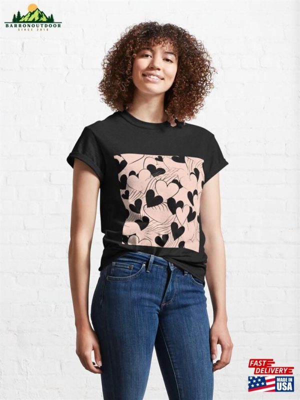 Line Art Hearts Pattern Classic T-Shirt Sweatshirt