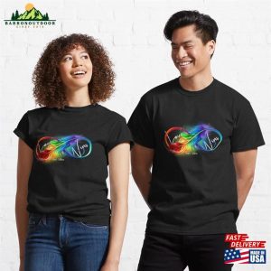 Love Wins Feather Classic T-Shirt