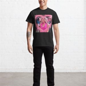 Margot Robbie Classic T Shirt Unisex 4