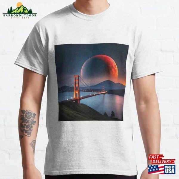 Moon Over The City Classic T-Shirt Unisex Hoodie