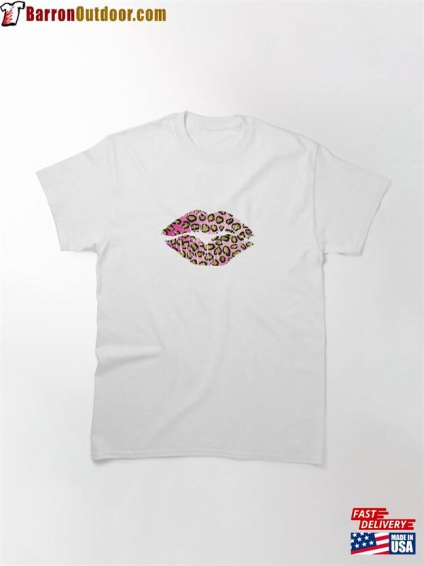 Pink Leopard Kiss Classic T-Shirt