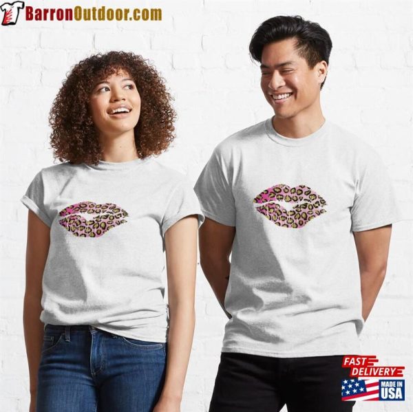 Pink Leopard Kiss Classic T-Shirt