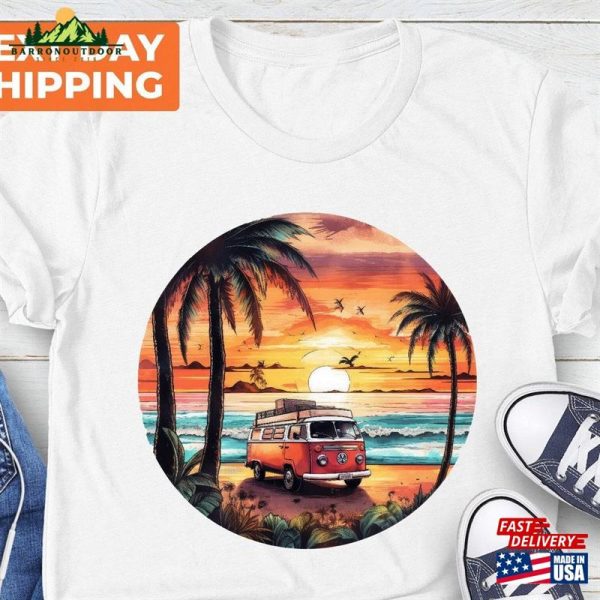 Retro Vintage Beach Camper Van Shirt Matching Family Classic T-Shirt