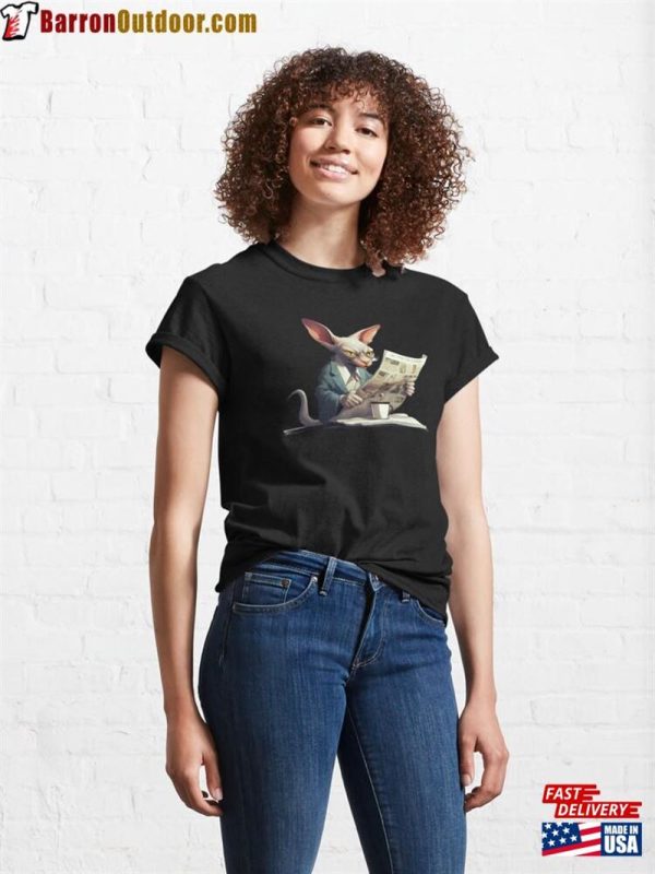 Sphinx Cat Reading Newspaper Funny Art Classic T-Shirt Sweatshirt