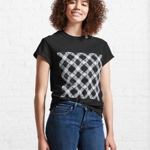 Timeless Plaid Pattern Classic T Shirt Sweatshirt 4