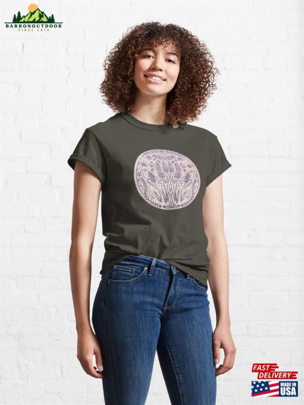 Vintage Canvas Lavender Flowers Circle Medallion Classic T-Shirt Unisex