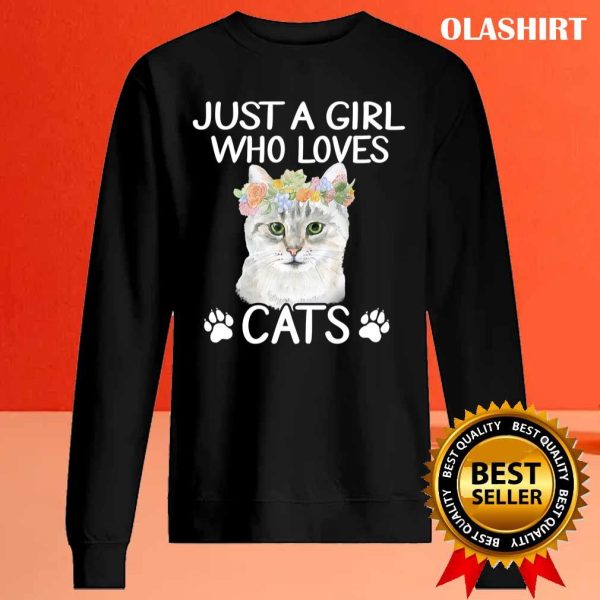 Just A Girl Who Loves Cats T-shirt