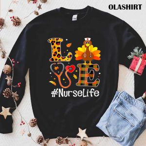 Official Love Turkey Stethoscope Nurse Life Thanksgiving Costume T-shirt