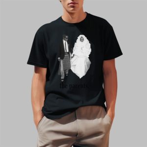 Rihanna Wearing The Parents Shirt