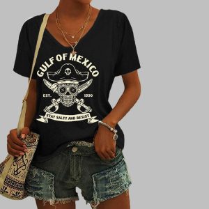 Women’s Gulf Of Mexico Est 1550 Stay Salty And Resist Print T-Shirt