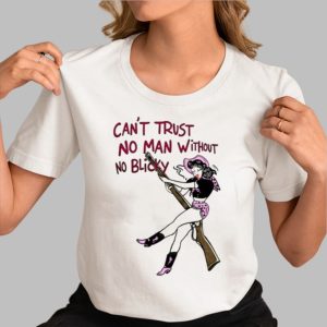 Iamcleo Can’t Trust No Man Without No Blicky Shirt
